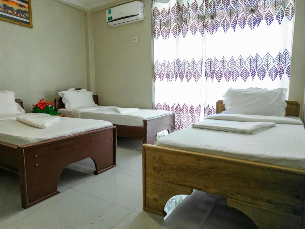 Runako Lodge อารูชา ภายนอก รูปภาพ